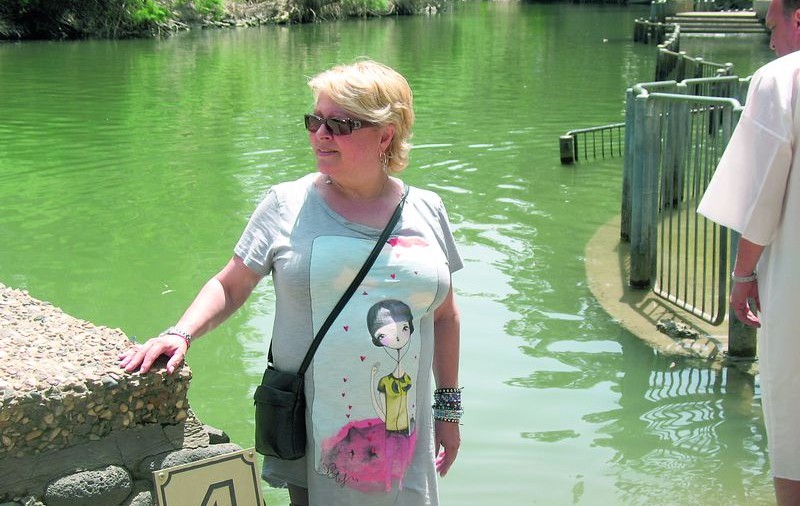 Mirabela Dauer a căzut în apa Iordanului