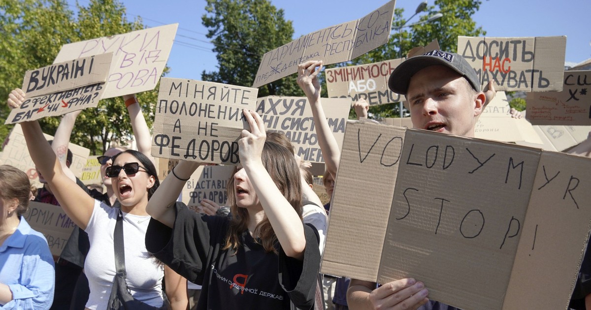Protest la Kiev față de demiterea lui Mîhailo Fedorov Foto: Profimedia