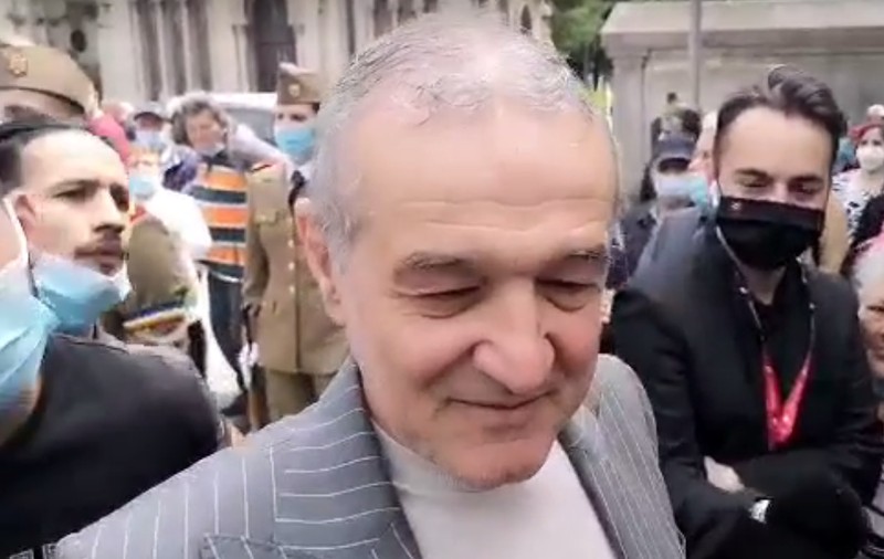 Dezvăluirea făcută de Gigi Becali la înmormântarea lui Ion Dichiseanu. „Venea pe la mine. Era credincios”