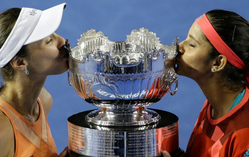 Martina Hingis și Sania Mirza au câștigat Openul Australiei la dublu feminin. 36 de meciuri fără eșec!