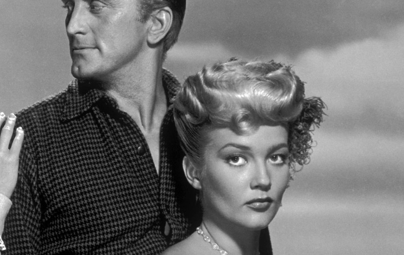 DOLIU în lumea filmului! A murit Patrice Wymore, soţia lui Errol Flynn