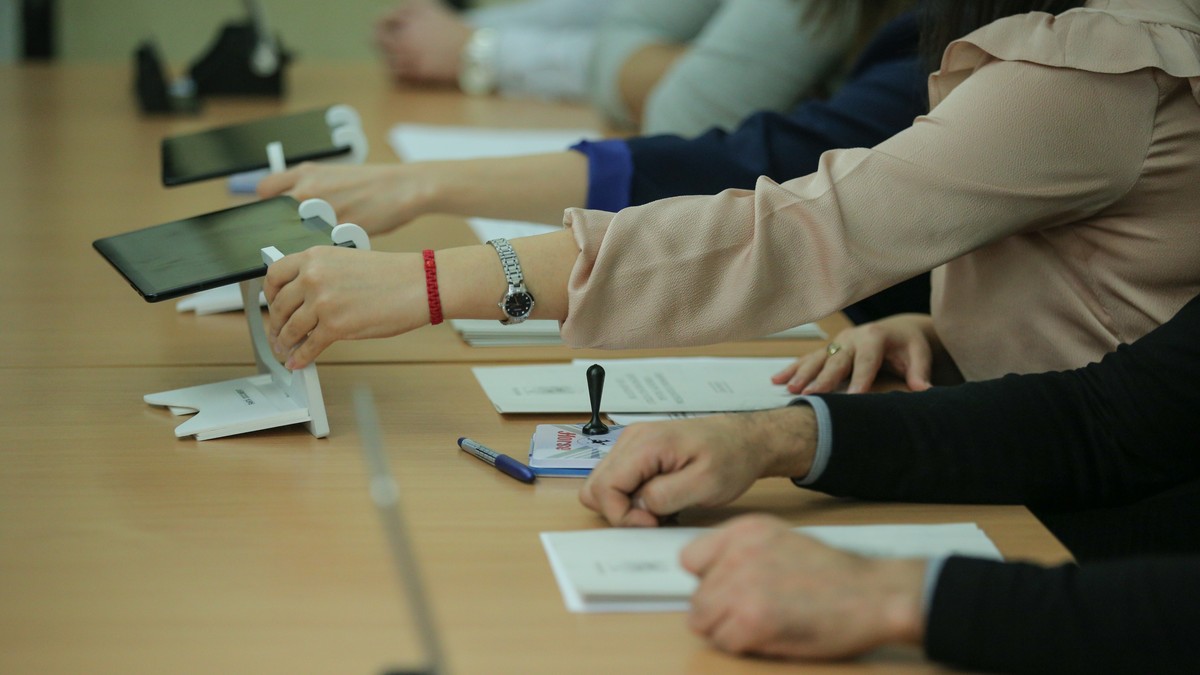 Care este numărul total al alegătorilor care pot vota la alegerile prezidențiale. Aproape 4.000 dintre ei au peste 100 de ani