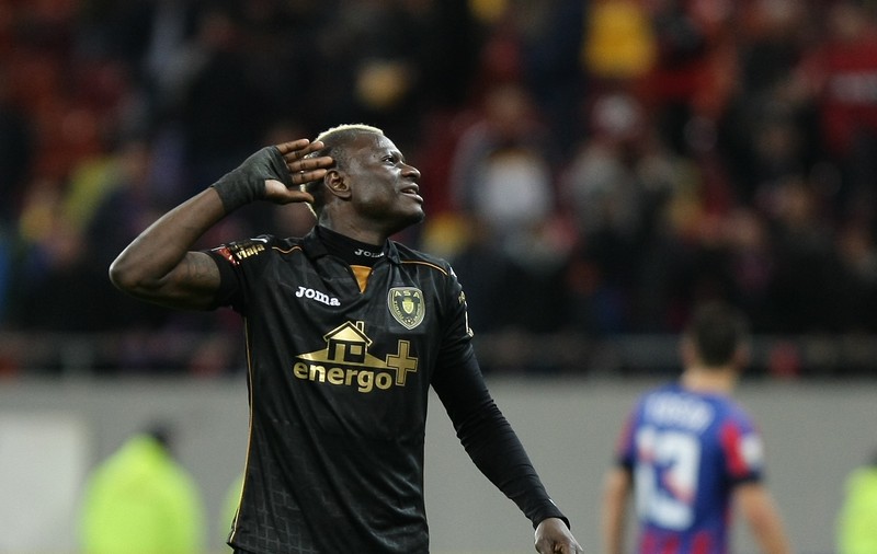 Cu cine va semna Ousmane N'Doye. Senegalezul revine în Liga I