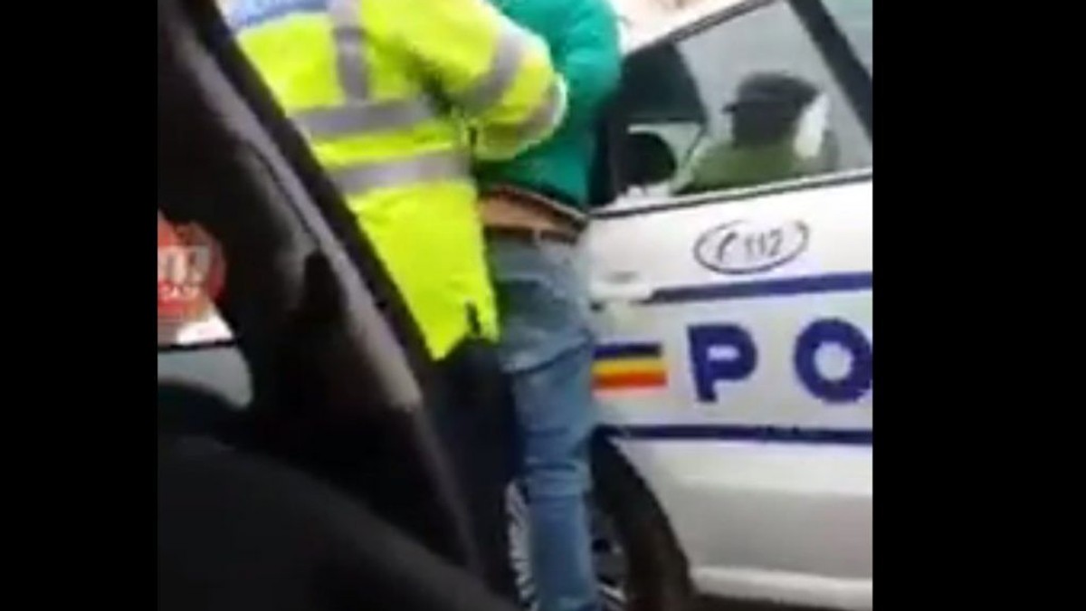 Fetiţă de 6 ani, violată după ce a fost ademenită cu ciocolată şi haine, în judeţul Braşov