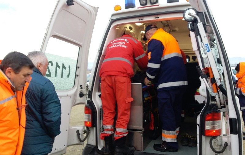 Un bărbat a supraviețuit, după ce s-a electrocutat. 27.000 de volți au trecut prin corpul muncitorului din Târgu Jiu