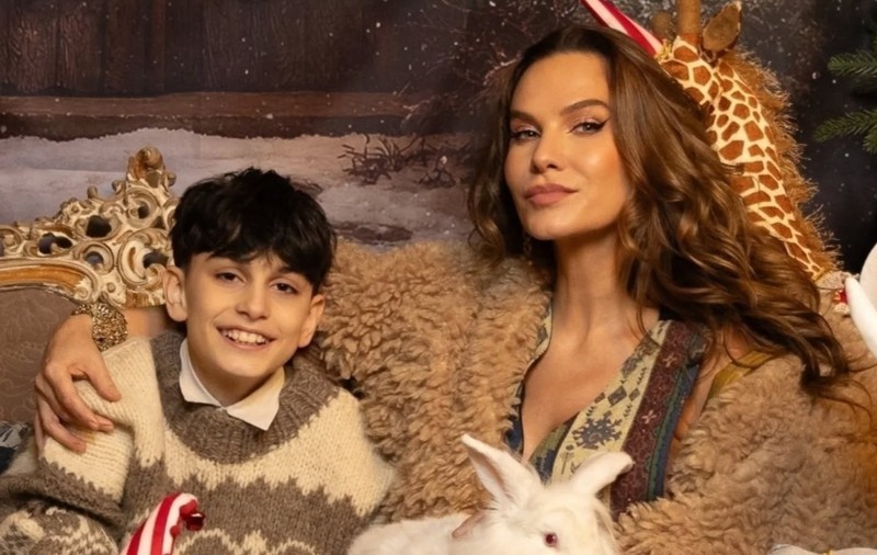 Cum arată globurile de Crăciun realizate manual de Anna Lesko. Prețurile sunt între 50 și 500 de lei: „Ador să le creez”