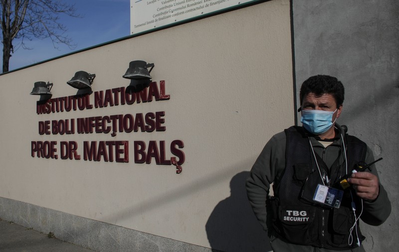 Încă un oficial al statului român a fost internat în spital, fiind diagnosticat cu coronavirus
