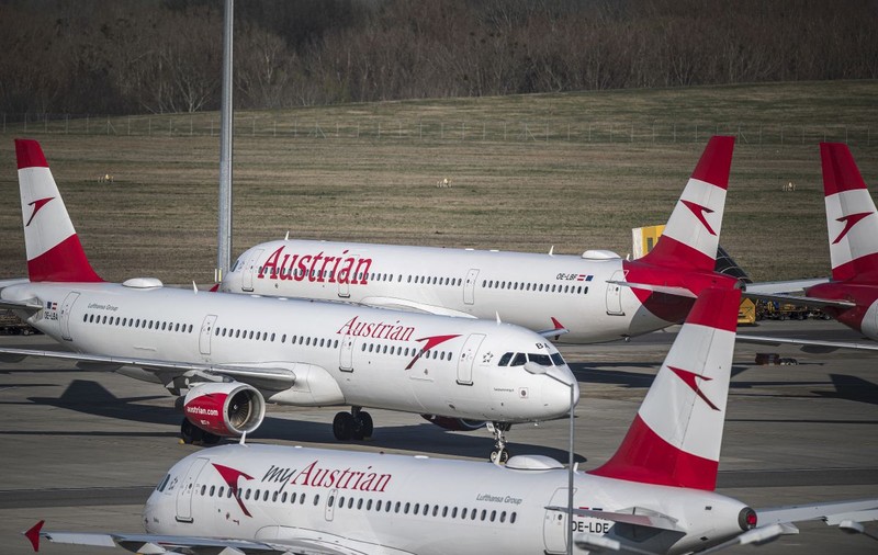 Zeci de zboruri ale Austrian Airlines au fost anulate din cauza unui val de cazuri de COVID în rândul personalului