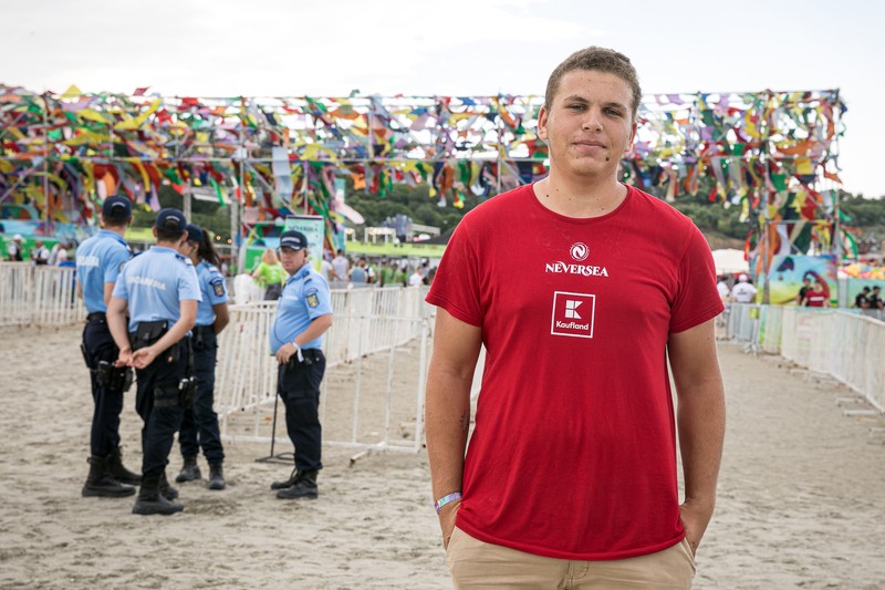 Alex, unul dintre cei 1.200 de voluntari de la NeverSea
