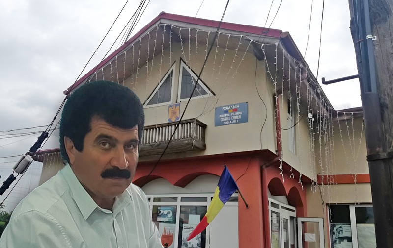 Cine plătește fraudarea alegerilor. Nouă angajați dintr-o primărie, pe cale să-și piardă serviciul fiindcă au furat pentru edil și șeful de CJ