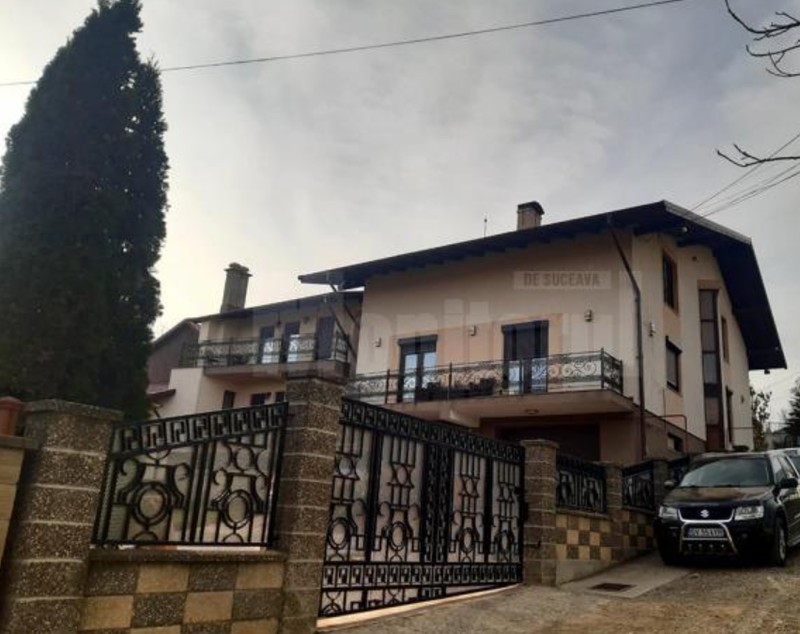Cum arată vila în care locuiește fostul șef de la Permise Suceava. Ce a trecut comisarul în declarația de avere