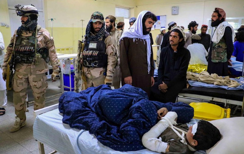1.000 de morți în urma seismului din Afganistan. „Oriunde mergi, cineva plânge decesul unei rude”