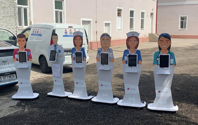 Şase asistenţi medicali virtuali la SCJ Mureș. Medicii pot comunica de la distanţă cu pacienţii cu COVID-19