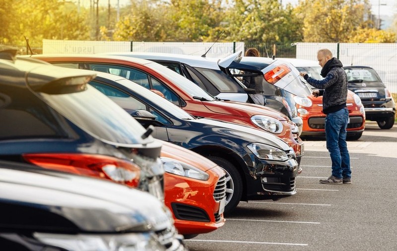 Cum cumperi o mașină second hand din străinătate și ce faci după ce ai adus autoturismul în țară