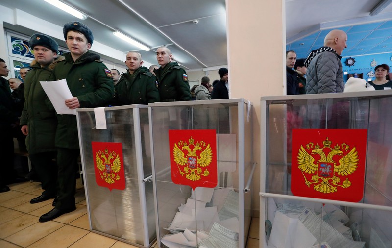 Ucraina nu le permite rușilor de pe teritoriul său să voteze la alegerile prezidențiale din Rusia