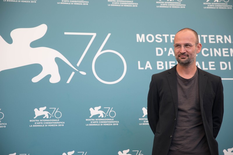 Alexander Nanau, regizorul documentarului Colectiv”, înainte de premiera de la Veneția a filmului său