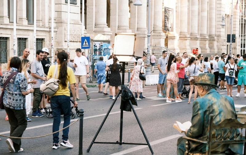 Un nou weekend „Străzi Deschise” în București. Ce străzi sunt deschise pietonilor. Restricţiile rutiere