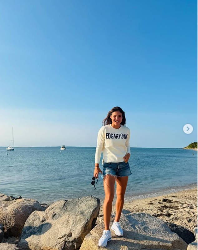 Carlos Alcaraz și Emma Răducanu, în tandrețuri pe terenul de tenis. Deja se vorbește despre o idilă