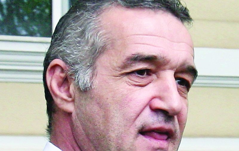 Becali: "Eu l-am evitat pe Sandu Geamănu" 