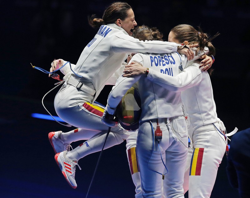 Jocurile Olimpice. România - China 44-38! Spadasinele au luat AURUL. Ana Maria Popescu a fost genială. Am umilit campioana olimpică FOTO