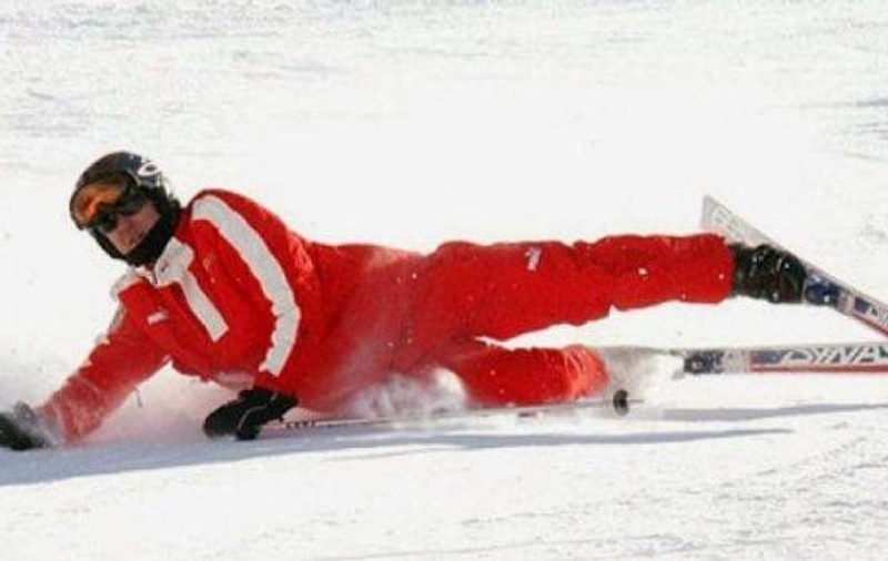 Cotidianul L'Equipe: "Medicii vor să-l treacă pe Michael Schumacher într-o nouă etapă"