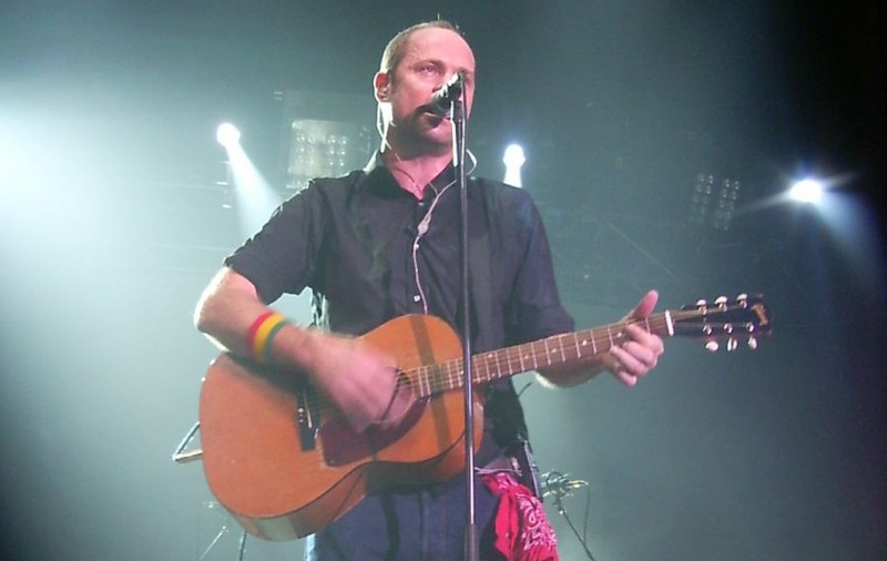 Cântărețul Gord Downie a murit la 53 de ani. Suferea de cancer de mai mult timp