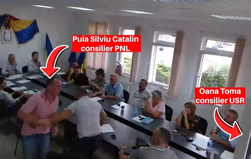 Scandal între PNL și USR la Arad. Un consilier liberal a amenințat o consilieră USR: „Îți arăt eu ție”