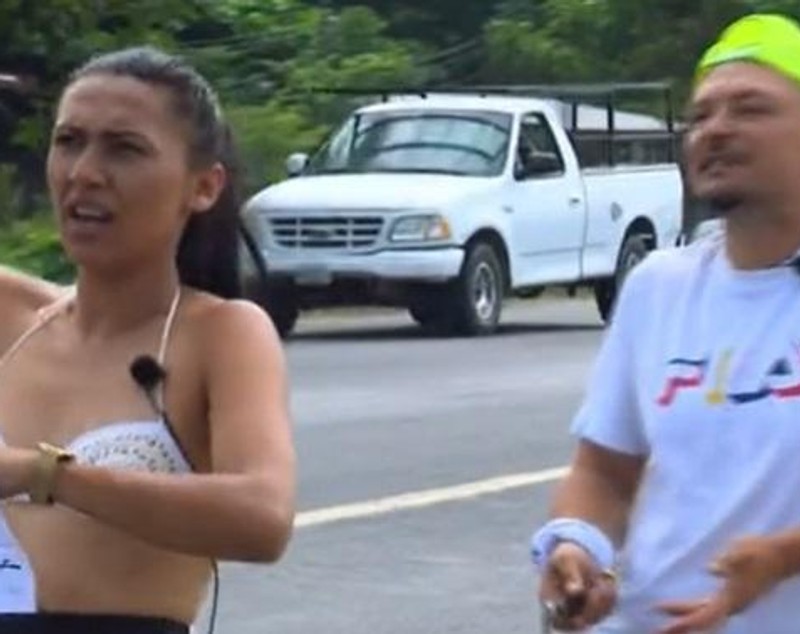 Puya și Melinda s-au certat la America Express, după ce soția artistului s-a dezbrăcat în sutien la TV: „Suntem pe marginea străzii”