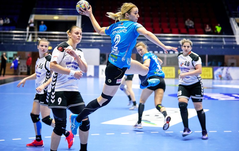 CSM Bucureşti - CSM Bistriţa 30-23, în Liga Naţională de handbal feminin. Helle Thomsen a fost demisă
