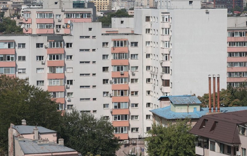 400 de blocuri din București și Spitalul Fundeni au rămas fără apă caldă. Termoenergetica a anunțat cauza și cât va dura