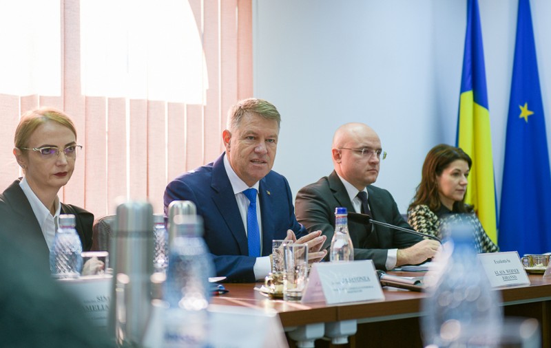 CSM a cerut o discuţie cu Klaus Iohannis, după votul de  eliminare a pensiilor speciale. Întâlnirea va avea loc joi, la Palatul Cotroceni