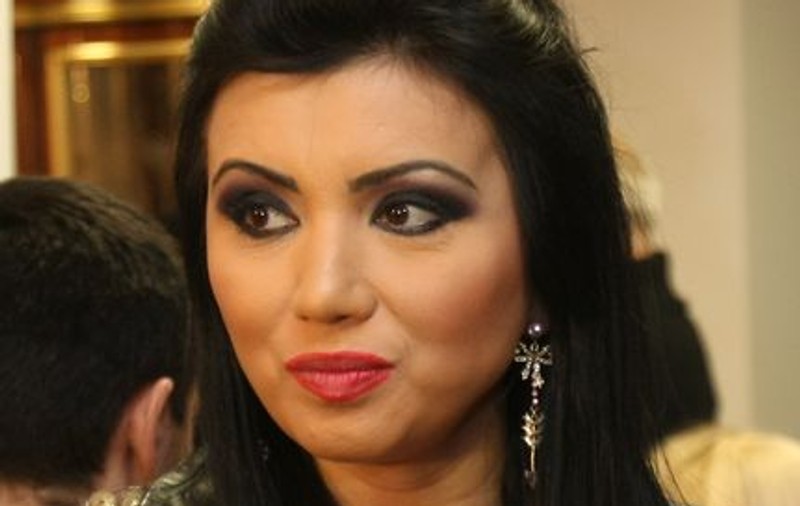 Spotul cu tigaia promovată de Bahmuţeanca a fost interzis fiindcă are greşeli gramaticale