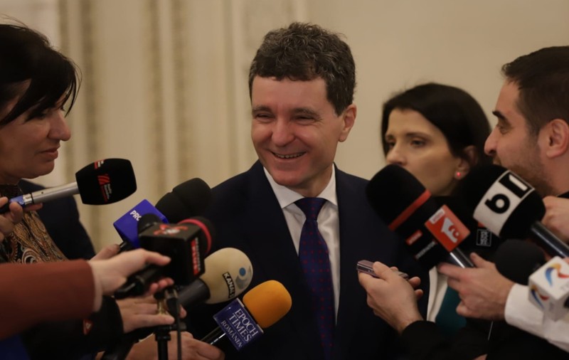 Nicușor Dan a vorbit în Parlament despre revenirea românilor din diaspora acasă