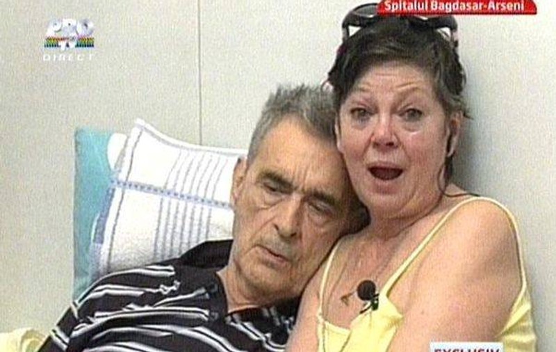 Iurie Darie s-a trezit după anestezie! Anca Pandrea este alături de el, în salon