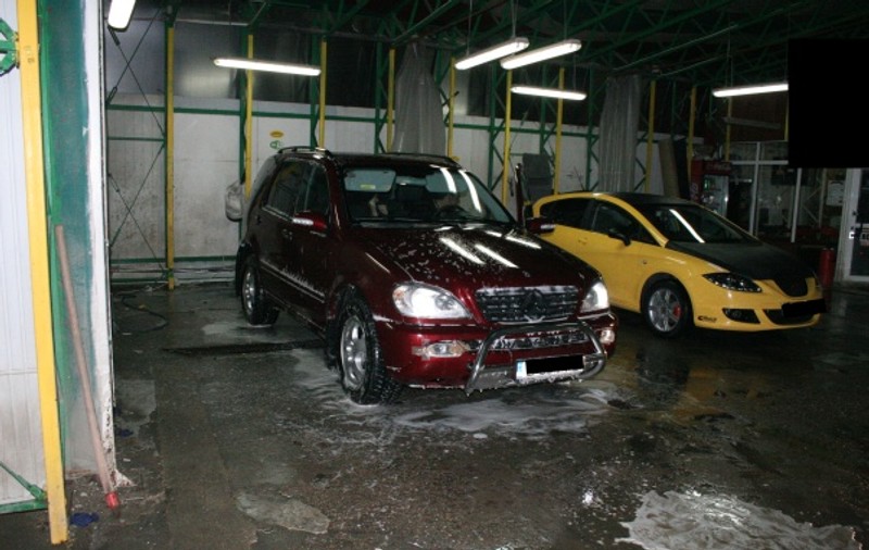 Service-urile şi spălătoriile auto din sectorul 6 al Capitalei luate la control