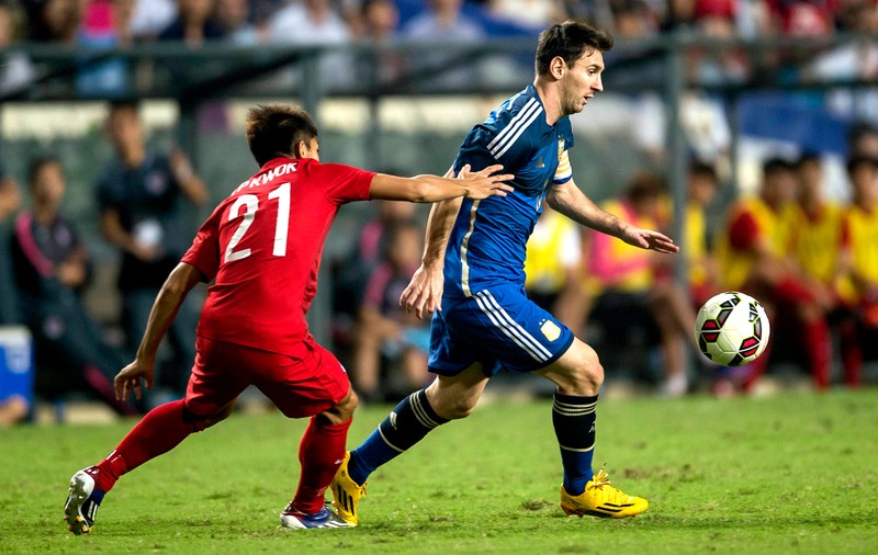 VIDEO / Argentina - Hong Kong 7-0. Higuain, Gaitan şi Messi au reuşit o dublă. Rezultatele din alte amicale