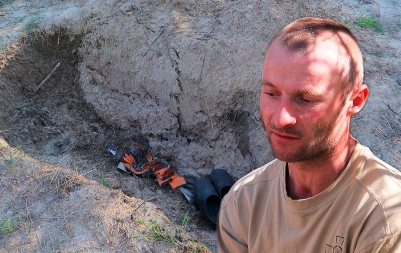 Torturat și împușcat, un ucrainean a reușit să se salveze din groapa comună în care a fost aruncat alături de frații săi