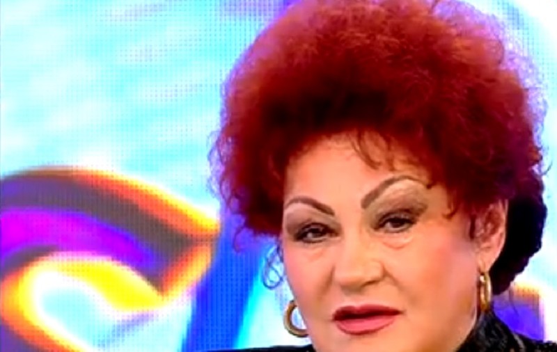 Elena Merișoreanu a rămas fără un sfert de kilogram de aur. Menajera i-a furat bijuteriile