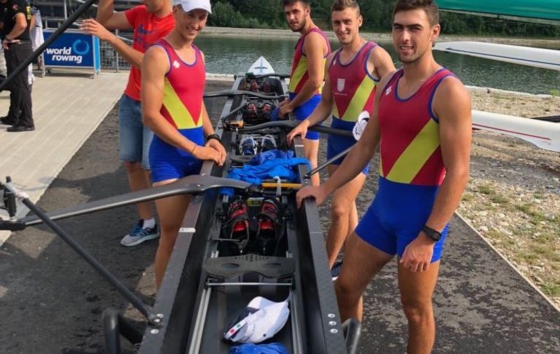 Patru echipaje româneşti, calificate în semifinale Campionatelor Mondiale de kaiac-canoe