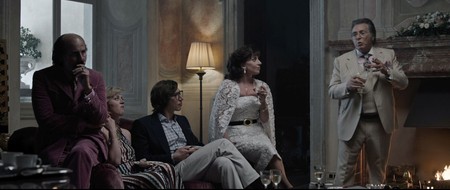 Al Pacino (primul din dreapta) joacă rolul lui Aldo Gucci, Lady Gaga pe cel al Patriziei Reggiani, iar Adam Driver pe cel al lui Maurizio Gucci. Jared Leto (primul din stânga) joacă rolul lui Paolo Gucci