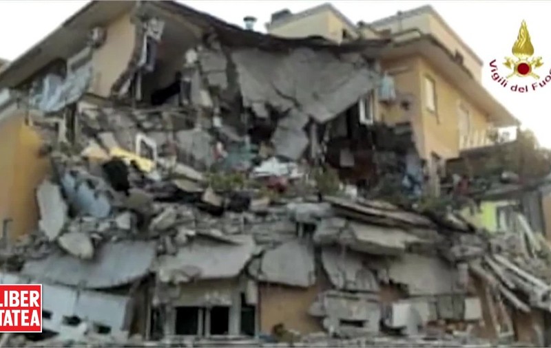 O clădire s-a prăbușit la Roma | VIDEO
