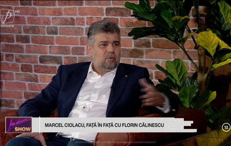Moment neplăcut pentru Marcel Ciolacu, în noua emisiune a lui Florin Călinescu. Un gândac i-a aterizat pe cămașă - FOTO