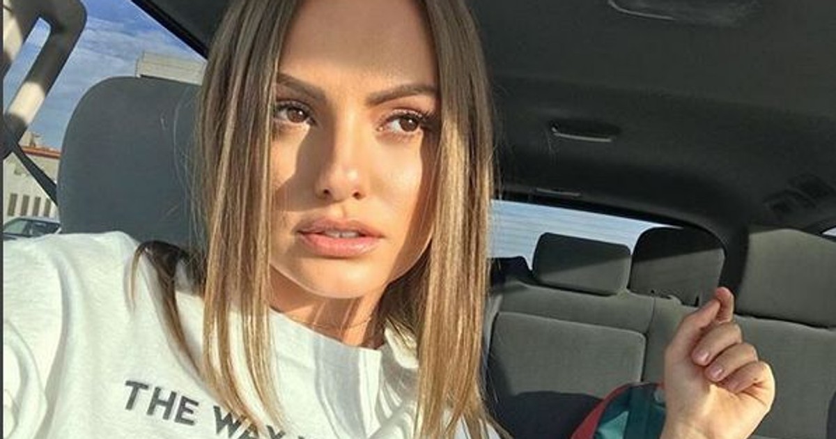 Alexandra Stan a luat 6 kilograme într-o lună. "Mâncam numai mâncarea lor"
