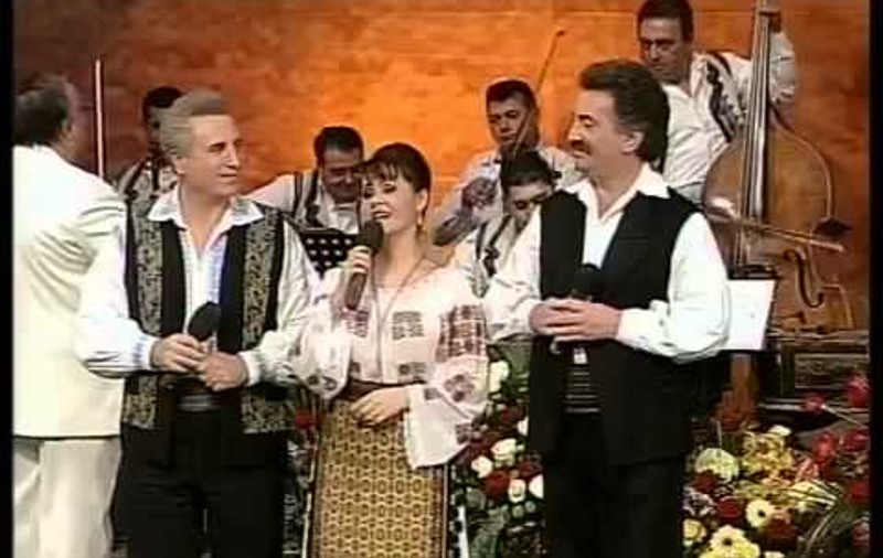 EXCLUSIV/ Muzica populară, mină de aur!  Lista folcloriștilor care învârt hora de peste 100.000 de euro pe an