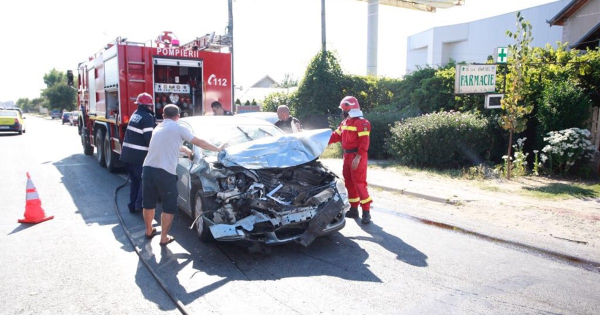 Accident grav pe DN 2 E 85, la Mărăcineni, în județul Buzău