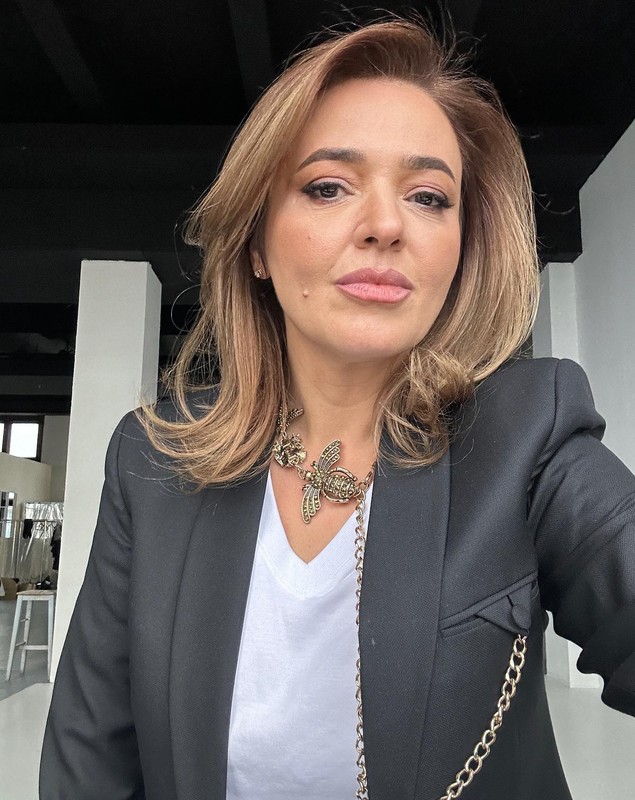 Cristina Bâtlan s-a logodit în secret. Cum a reacționat fostul ei soț când a aflat: „Căsnicia mea a fost prețul succesului”