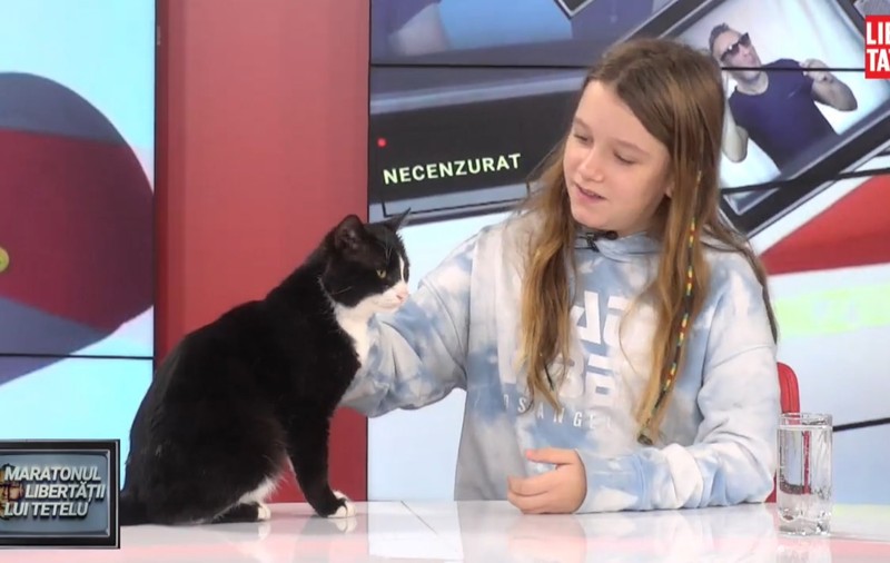 Maratonul Libertății lui Tetelu | Smaranda, fetița comediantului Cătălin Neamțu: "Mai bine-l votăm pe Moș Crăciun! Țara asta e foarte murdară"