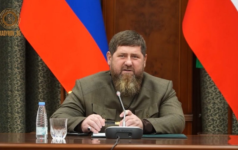 Ramzan Kadîrov, la o întâlnire cu șefii Ministerului de Interne din Cecenia: „Nu prindem criminalii, le împușcăm rudele”
