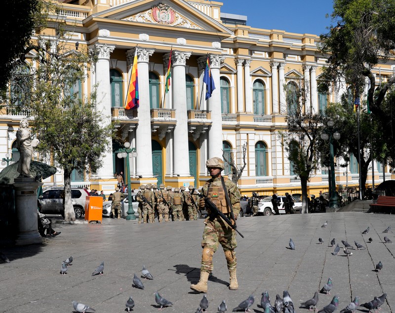 Temeri privind o lovitură de stat în Bolivia: trupe militare prezente pe străzi