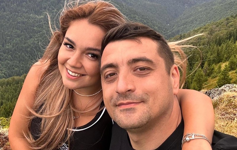 Imagini rare cu George Simion și soția lui, Ilinca, însărcinată cu al doilea copil. „Unele locuri păstrează pentru totdeauna cele mai prețioase amintiri”